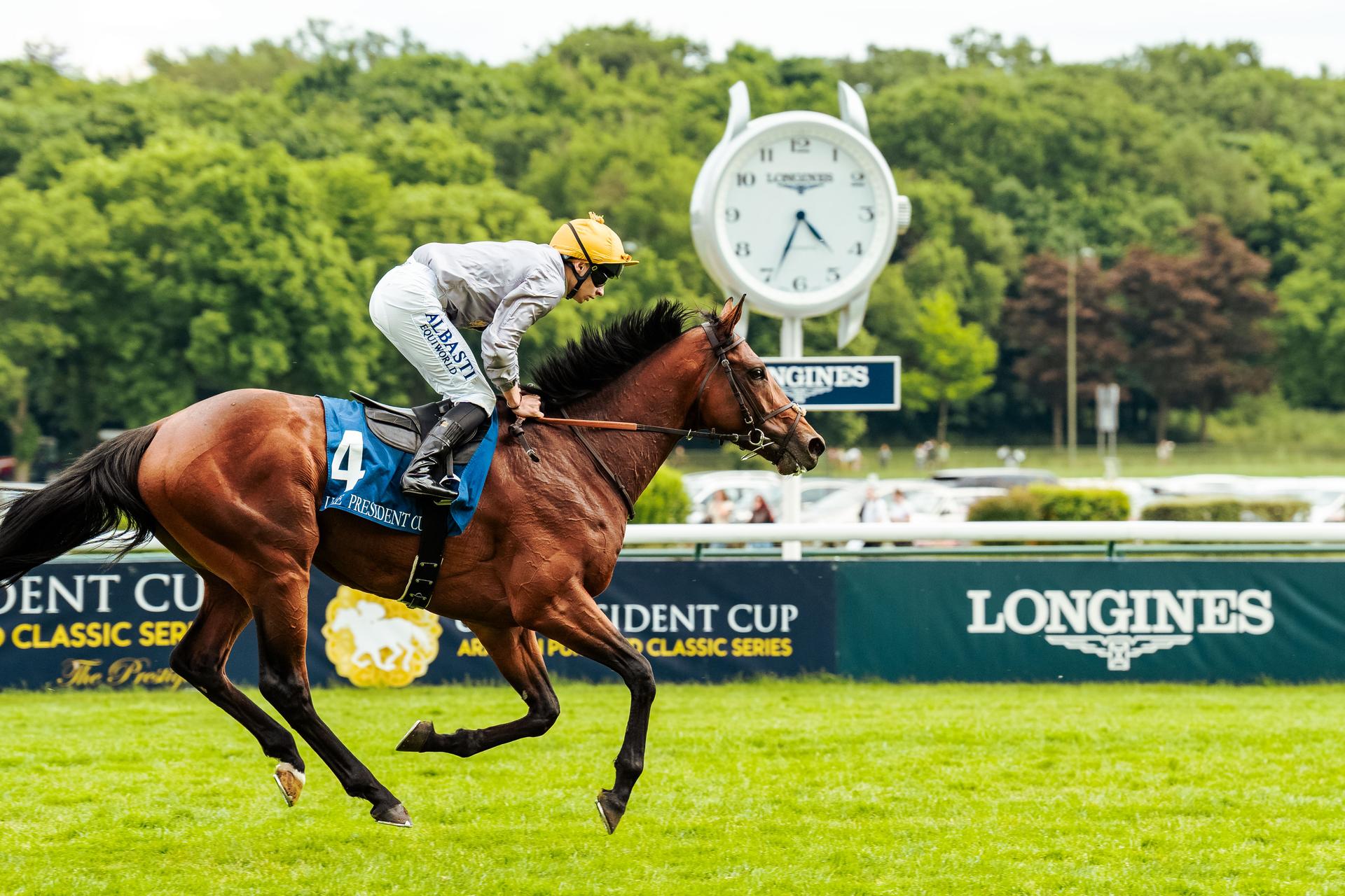 https://billetterie.france-galop.com/evenement/emirates-poules-dessai/